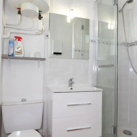 Grand Climatise Avec Terrasse Et Parkings, Proche Des Thermes - Fr-1-553-106 بالاروك ليه بان